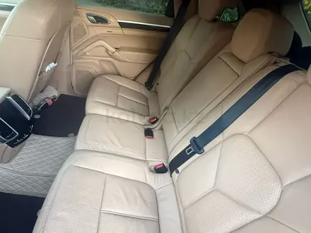 Porsche Cayenne 2013 года за 16 500 000 тг. в Алматы – фото 8