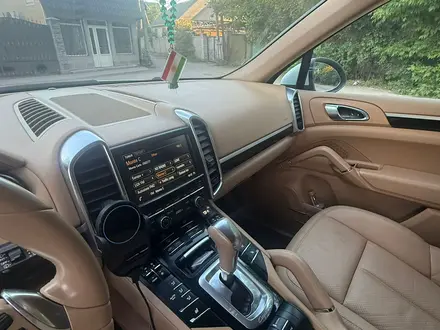 Porsche Cayenne 2013 года за 16 500 000 тг. в Алматы – фото 7
