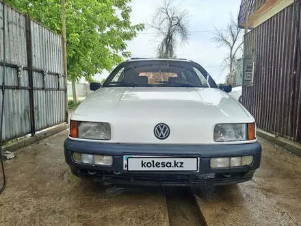Volkswagen Passat 1989 года за 1 300 000 тг. в Абай (Келесский р-н) – фото 2
