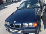 BMW 328 1995 года за 2 400 000 тг. в Астана – фото 4
