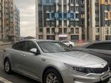 Kia K5 2017 года за 6 950 000 тг. в Алматы – фото 2