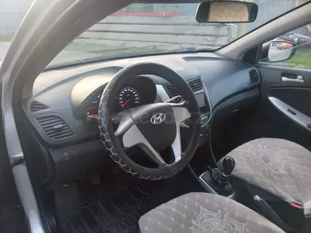 Hyundai Accent 2014 года за 5 000 000 тг. в Костанай – фото 2