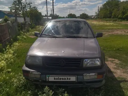 Volkswagen Vento 1993 года за 1 000 000 тг. в Астана – фото 3