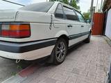 Volkswagen Passat 1989 годаүшін1 450 000 тг. в Алматы – фото 2