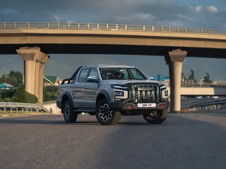 JAC T9 Hunter Luxury 2025 года за 16 990 000 тг. в Актобе