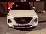 Hyundai Santa Fe 2020 года за 12 000 000 тг. в Атырау