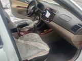 Toyota Camry 2003 годаүшін4 100 000 тг. в Семей – фото 5