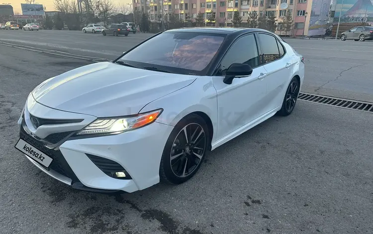 Toyota Camry 2019 года за 13 800 000 тг. в Тараз