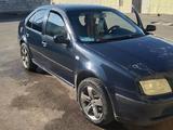 Volkswagen Bora 2002 годаfor2 000 000 тг. в Алматы