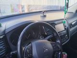 Mitsubishi Outlander 2018 года за 9 600 000 тг. в Балхаш – фото 5