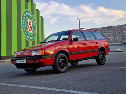 Volkswagen Passat 1990 года за 1 500 000 тг. в Семей – фото 2