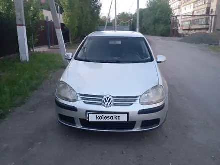 Volkswagen Golf 2003 года за 2 500 000 тг. в Астана