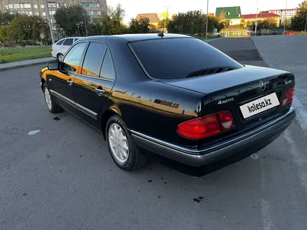 Mercedes-Benz E 280 2000 года за 4 200 000 тг. в Петропавловск – фото 12