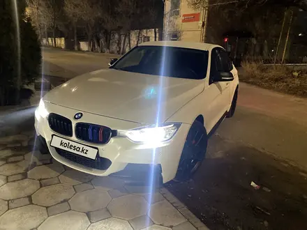 BMW 328 2012 года за 10 200 000 тг. в Тараз