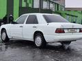 Mercedes-Benz E 230 1988 года за 1 500 000 тг. в Семей – фото 3