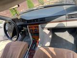 Mercedes-Benz E 230 1993 годаfor2 800 000 тг. в Тараз – фото 3
