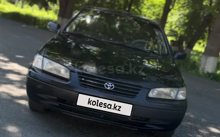 Toyota Camry 1998 годаүшін3 100 000 тг. в Алматы