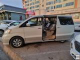 Toyota Alphard 2004 годаүшін8 500 000 тг. в Алматы