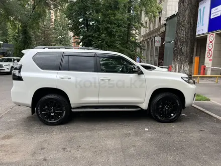 Toyota Land Cruiser Prado 2021 года за 27 650 000 тг. в Алматы – фото 7