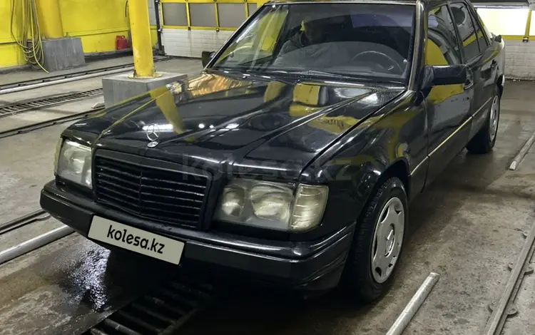 Mercedes-Benz E 260 1993 годаfor1 300 000 тг. в Алматы