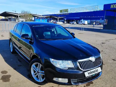 Skoda Superb 2012 года за 6 000 000 тг. в Степногорск – фото 12