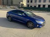 Hyundai Elantra 2020 года за 9 000 000 тг. в Актау – фото 3