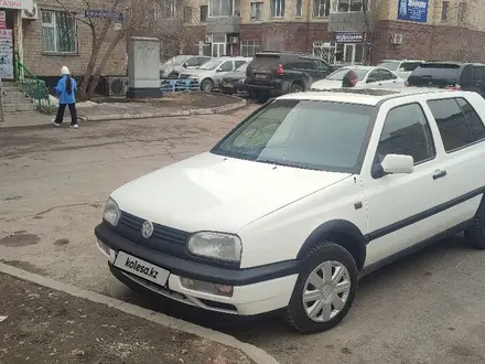 Volkswagen Golf 1993 года за 1 800 000 тг. в Астана – фото 5