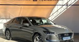 Hyundai Sonata 2022 годаfor12 890 000 тг. в Атырау – фото 2