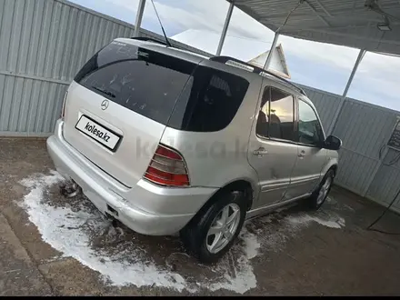 Mercedes-Benz ML 320 1998 года за 2 700 000 тг. в Экибастуз – фото 6