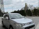 Mitsubishi Outlander 2013 года за 7 880 000 тг. в Алматы – фото 2