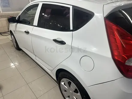 Hyundai Accent 2014 года за 5 000 000 тг. в Актау – фото 3