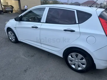 Hyundai Accent 2014 года за 5 000 000 тг. в Актау – фото 2