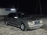 Mercedes-Benz E 230 1996 года за 1 900 000 тг. в Кордай – фото 2