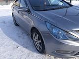 Hyundai Sonata 2010 года за 4 600 000 тг. в Астана – фото 3