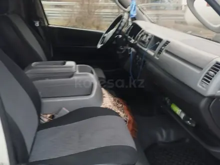 Toyota Hiace 2010 года за 10 000 000 тг. в Алматы – фото 7