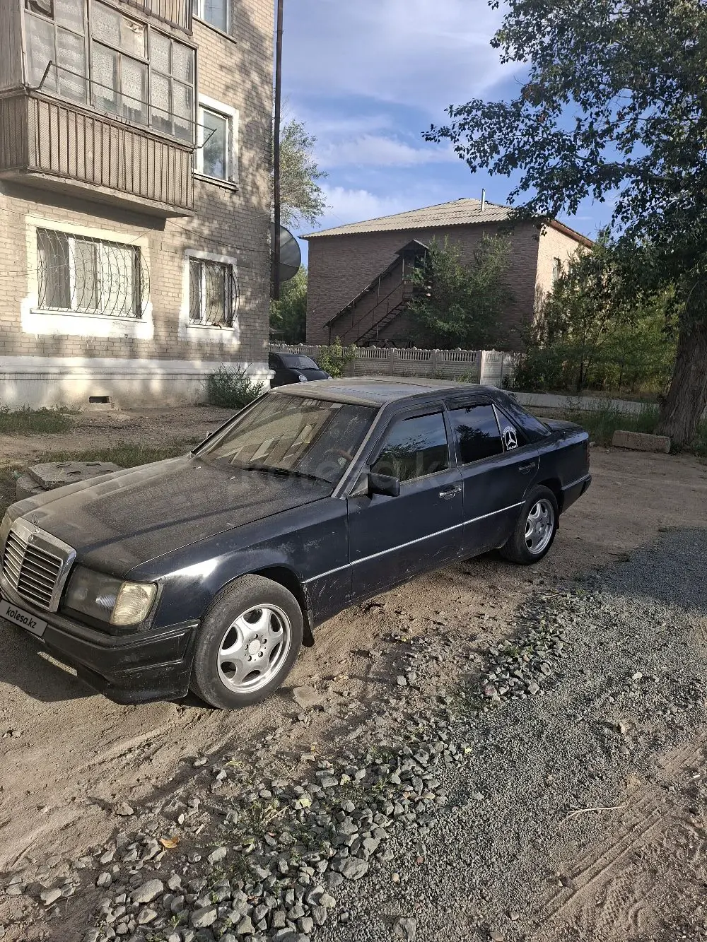 Mercedes-Benz E-Class, 1992