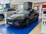 Toyota Camry Luxe eCVT 2026 года за 26 190 000 тг. в Экибастуз – фото 2