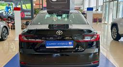 Toyota Camry Luxe eCVT 2026 года за 26 190 000 тг. в Астана – фото 4