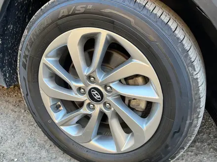 Hyundai Tucson 2018 года за 6 700 000 тг. в Актобе – фото 23