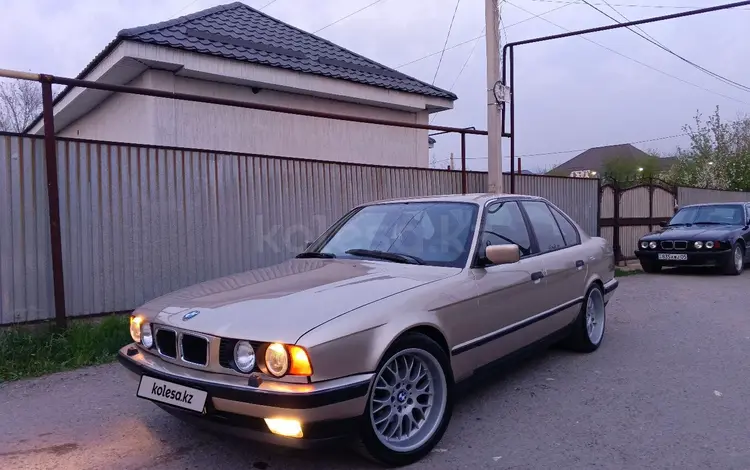 BMW 530 1993 года за 3 200 000 тг. в Алматы