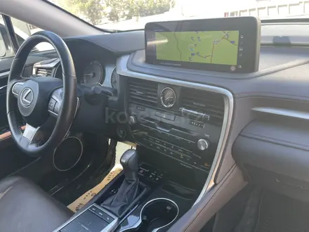 Lexus RX 200t 2021 года за 26 000 000 тг. в Астана – фото 25