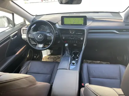 Lexus RX 200t 2021 года за 26 000 000 тг. в Астана – фото 35