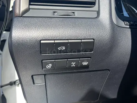 Lexus RX 200t 2021 года за 26 000 000 тг. в Астана – фото 48