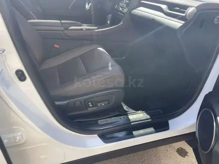 Lexus RX 200t 2021 года за 26 000 000 тг. в Астана – фото 63