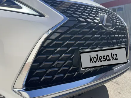 Lexus RX 200t 2021 года за 26 000 000 тг. в Астана – фото 8
