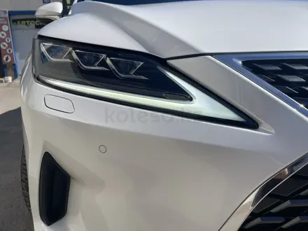 Lexus RX 200t 2021 года за 26 000 000 тг. в Астана – фото 10