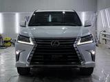 Lexus LX 570 2018 года за 55 000 000 тг. в Актау