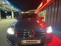 Volkswagen Touareg 2005 года за 5 900 000 тг. в Астана – фото 2