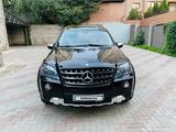 Mercedes-Benz ML 63 AMG 2009 года за 14 500 000 тг. в Алматы – фото 4