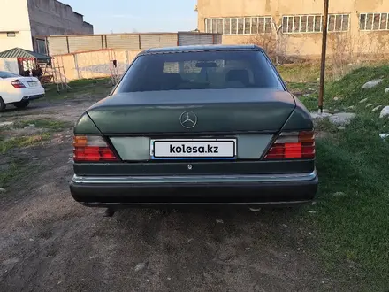 Mercedes-Benz E 220 1994 года за 2 200 000 тг. в Алматы – фото 9